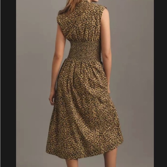 NEW W/Tags!!! Anthropologie Tommy cap sleeve dress, smocked with full zipper. - Picture 2 of 5